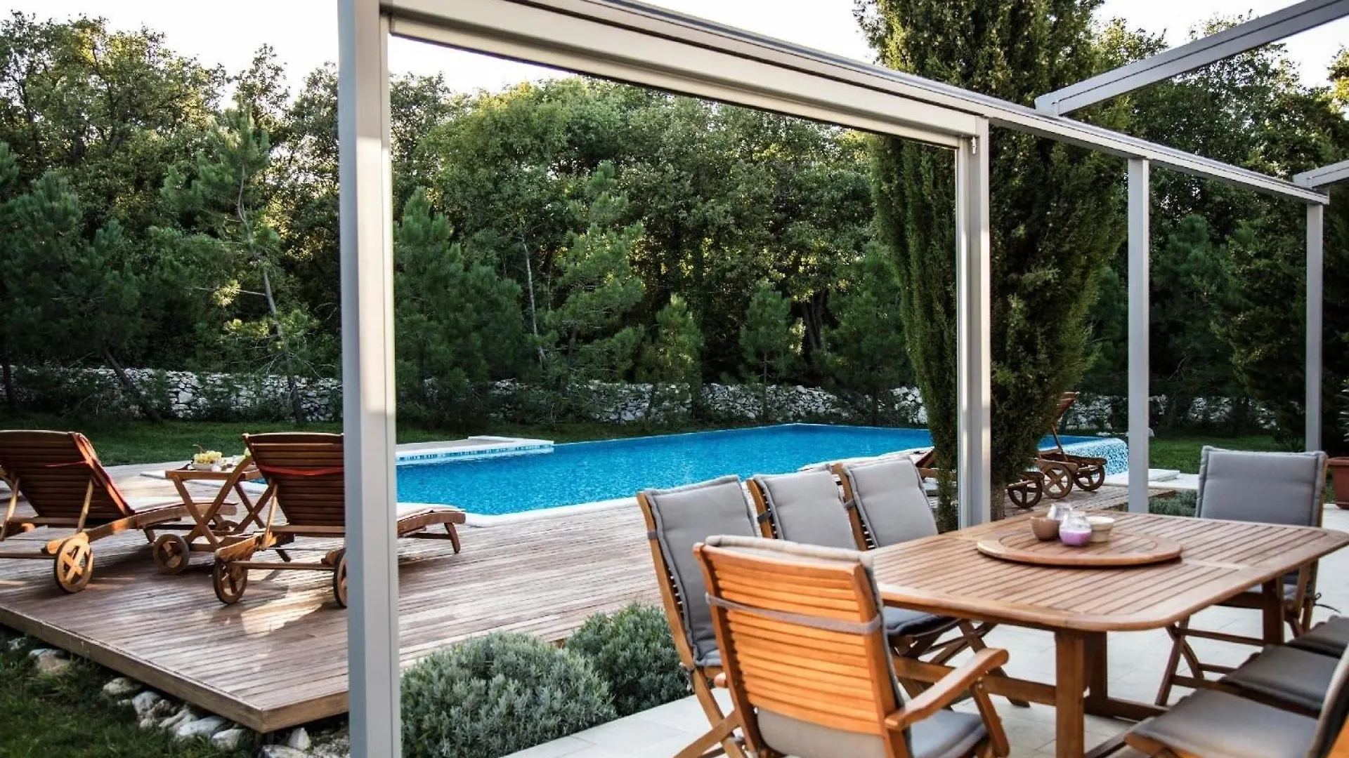 Haus In Rogocana Mit Privatem Garten Rasa Croatia